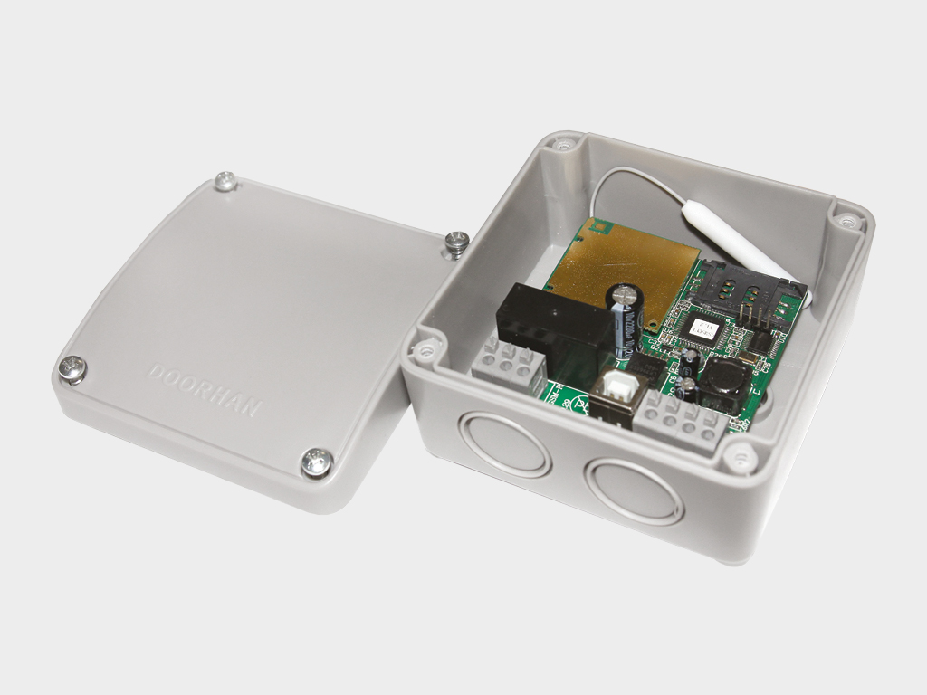 CV01 control box for remote control of one or several rolling shutters